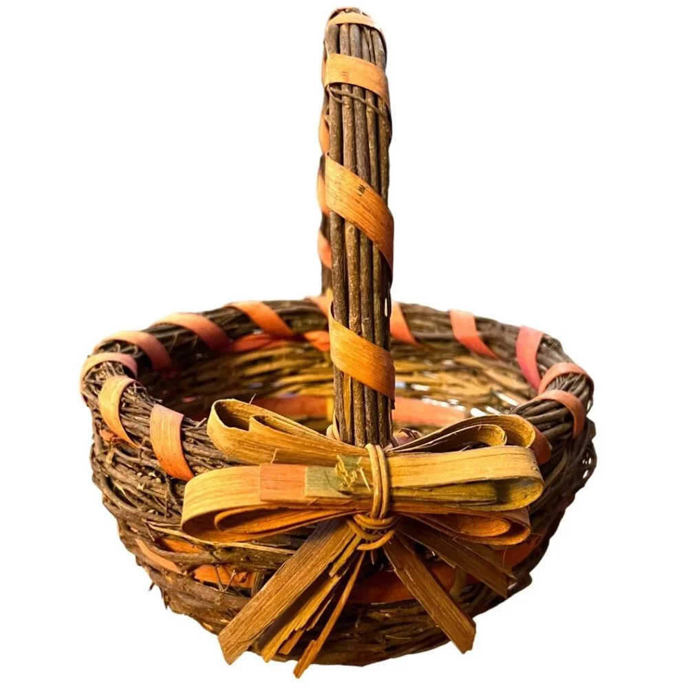 Vtg Shabby Chic Rustic Brown Oval Basket Sticks Twigs Fiber Bow & 